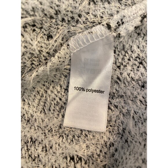 Maurice’s Cardigan Sweater Size Large Fuzzy Zebra Animal Print SUPER Soft Long - Picture 8 of 12